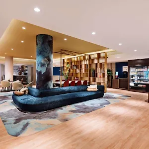 Szálloda Novotel World Forum, Hága